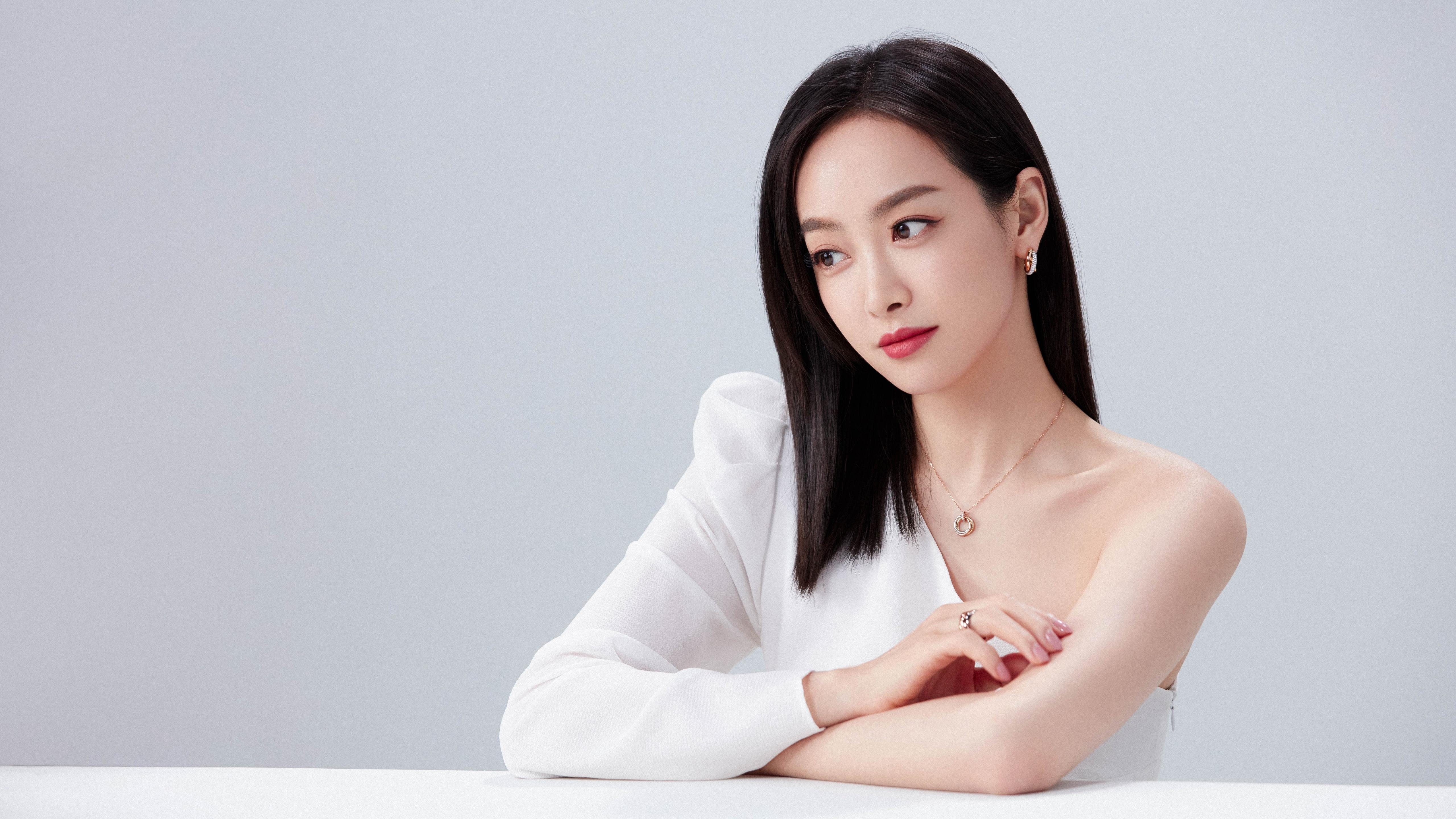 皇家马德里中场魔术师引领全队，皇家马德里组合